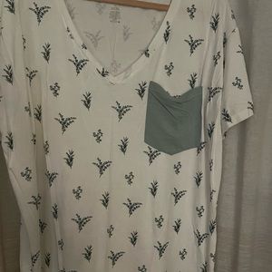 Kyte baby bamboo women’s v neck